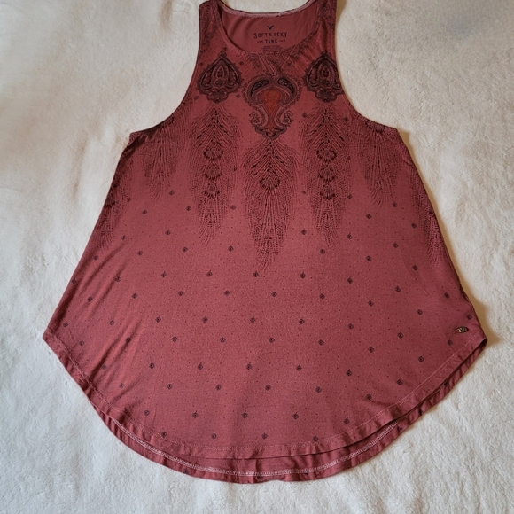 AMERICAN EAGLE OUTFITTERS Soft & Sexy Tank - Picture 3 of 8